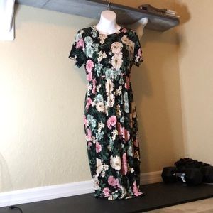 Vanilla Bay Flower Dress (brand new)